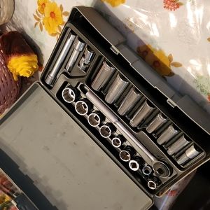 🆕Crescent socket wrench kit